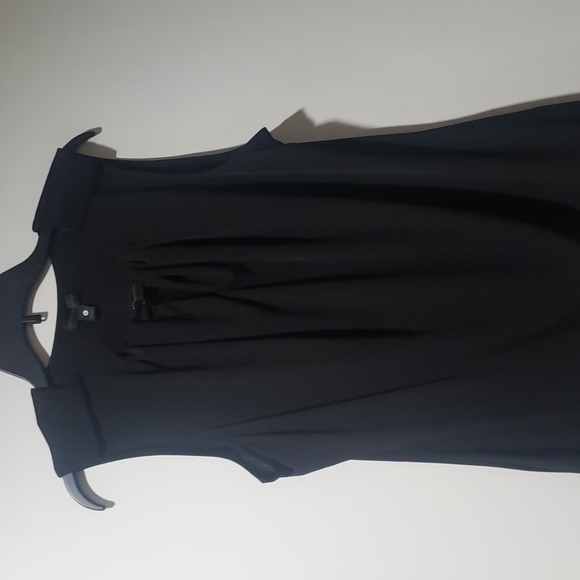 Top - Picture 2 of 13